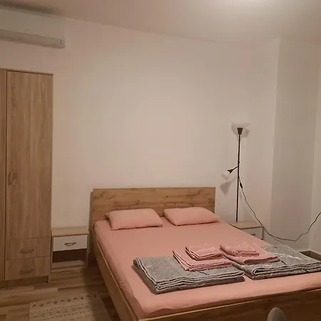 Lejlighed Ruza - House Of Roses *