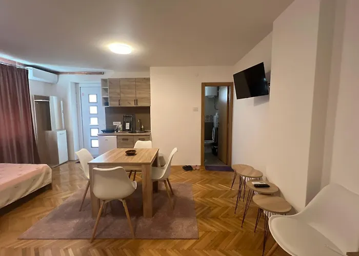 Διαμέρισμα Ruza - House Of Roses *