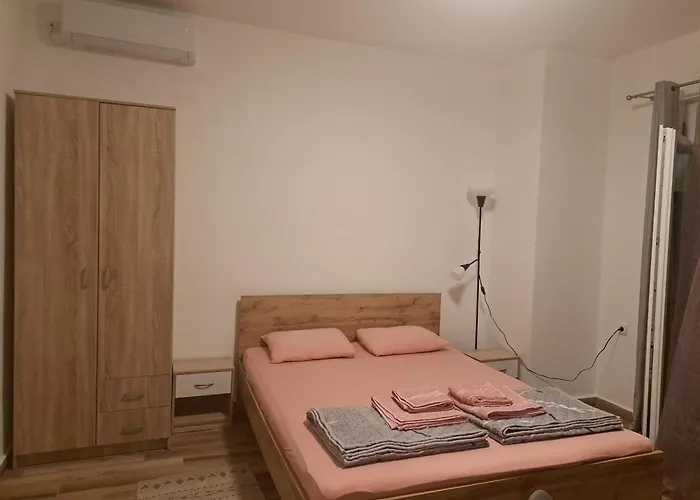 Διαμέρισμα Ruza - House Of Roses *