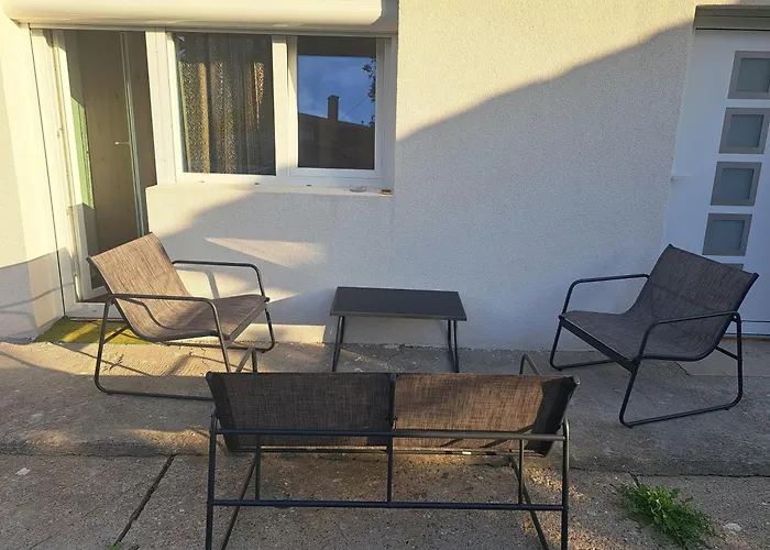 Ruza - House Of Roses Διαμέρισμα *