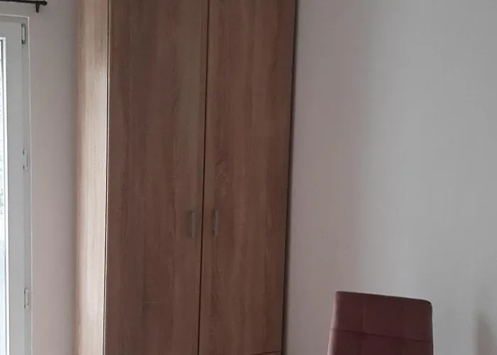 Ruza - House Of Roses *