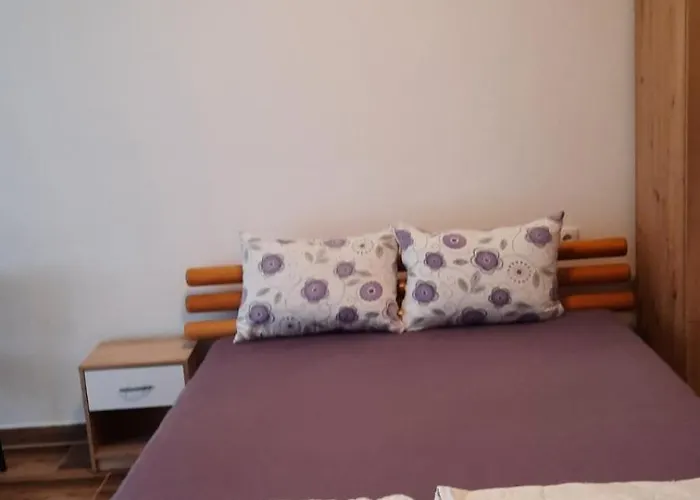 Ruza - House Of Roses Διαμέρισμα *